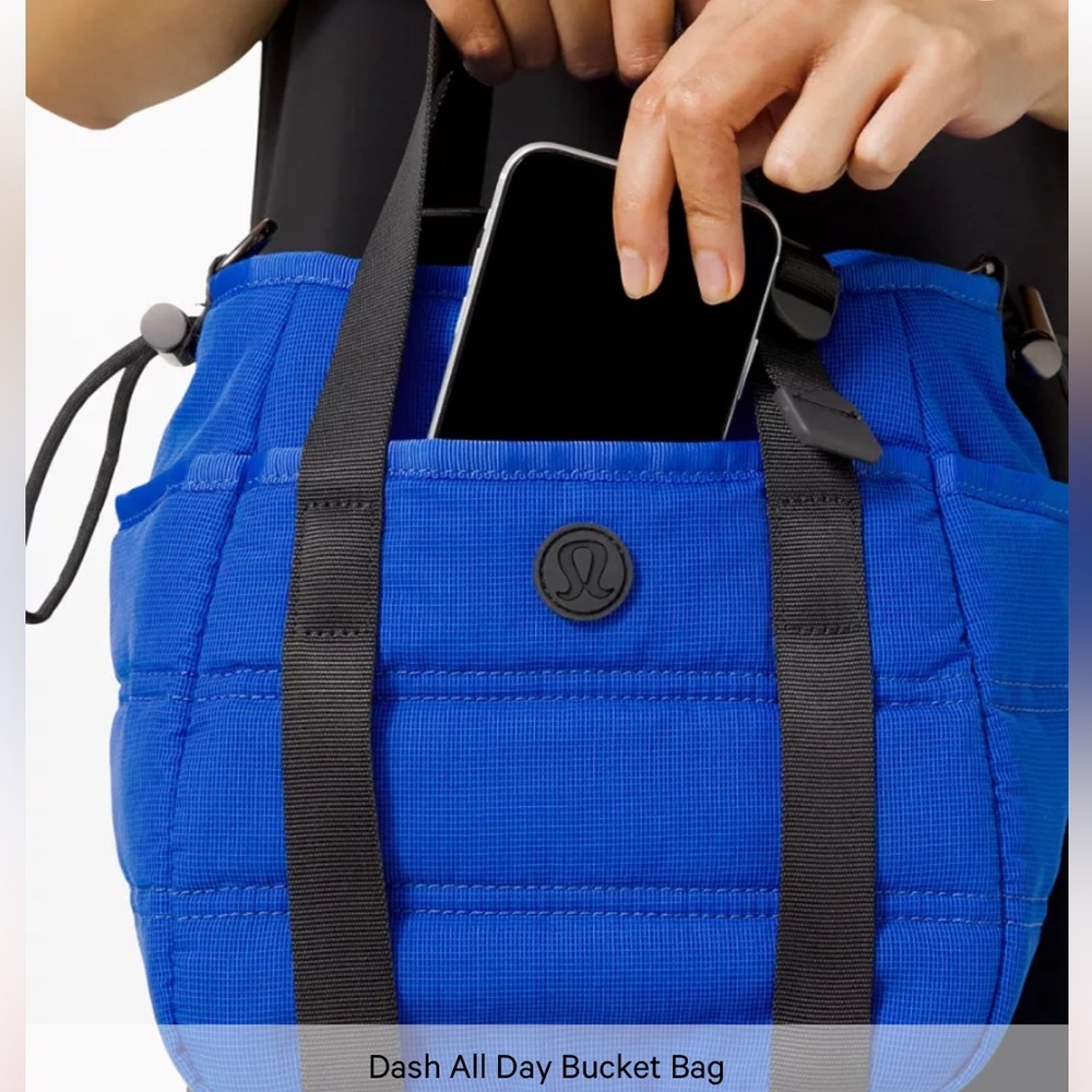 lululemon athletica Vibrant Blue Bucket Bag